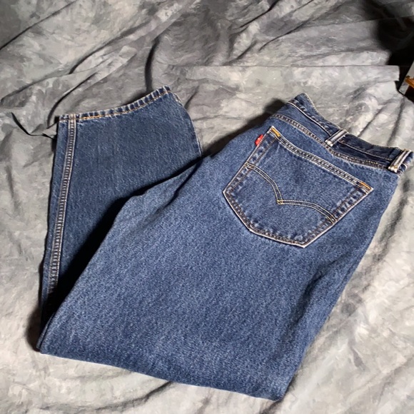 Levi’s Jeans Mens approximate size 38 🥳 Host Pick 🥳 - Picture 13 of 16